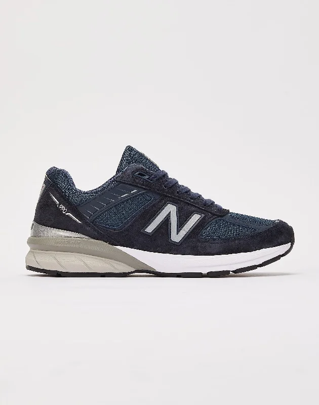 New Balance 990v5