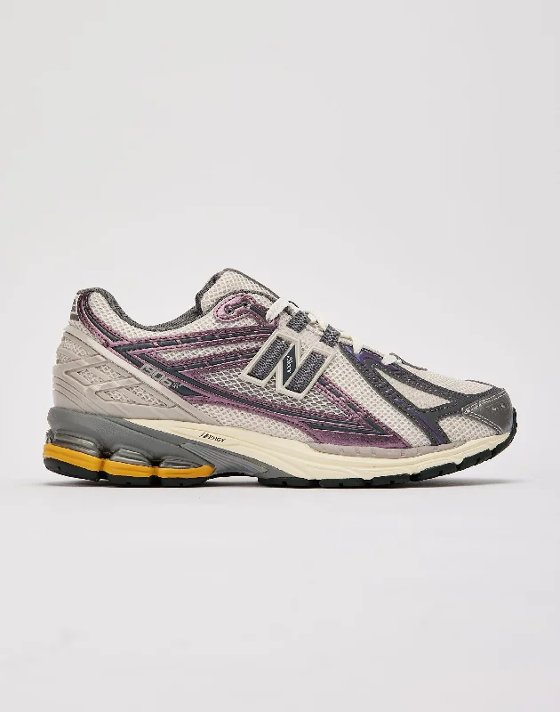 New Balance 1906R