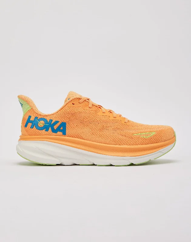 HOKA Clifton 9