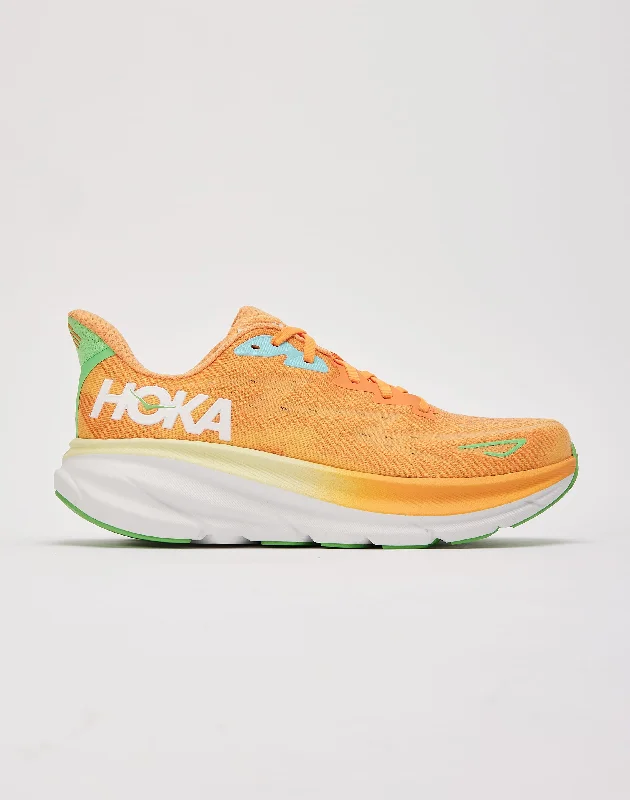 HOKA Clifton 9