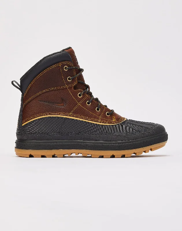 Nike Woodside 2 High ACG Boots