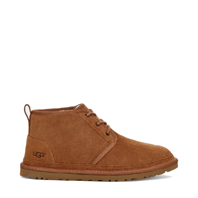 UGG Men's Neumel Chukka Sheepskin Lace Boot (Chestnut)